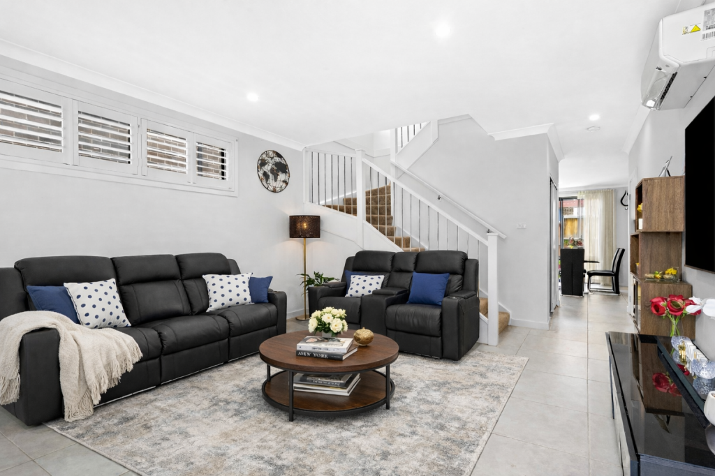 35 Cheesbrough St, Riverstone, NSW 2765