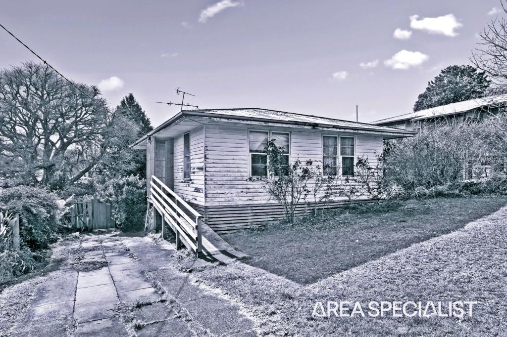 22 Macqueen Ave, Korumburra, VIC 3950