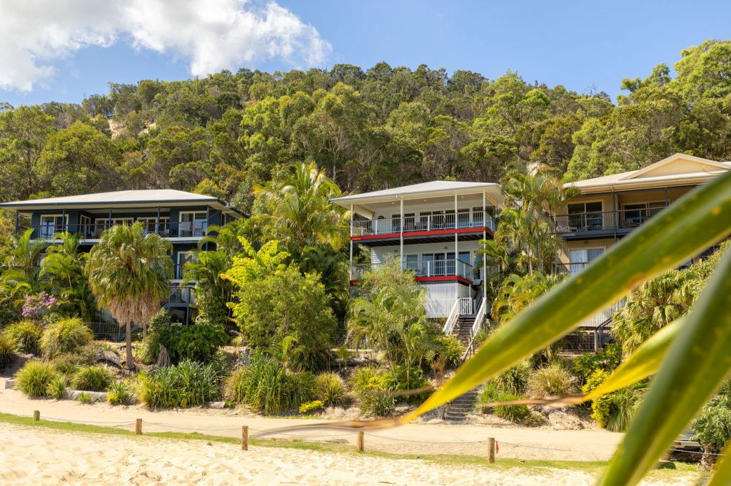 129 North Pass, Tangalooma, QLD 4025