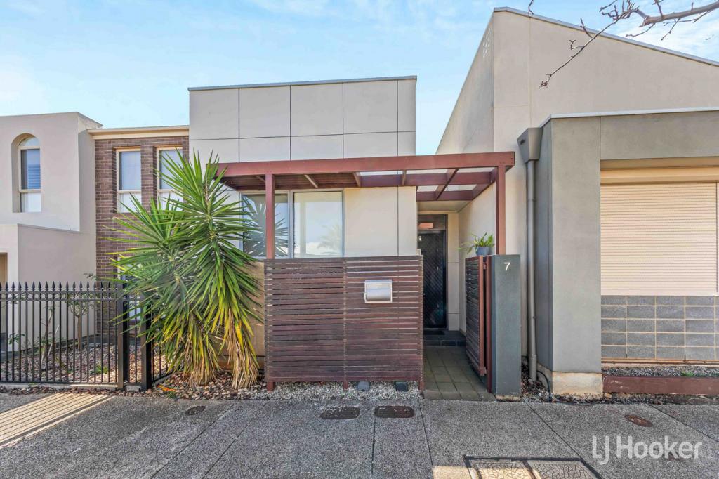 7 Adamson St, Blakeview, SA 5114
