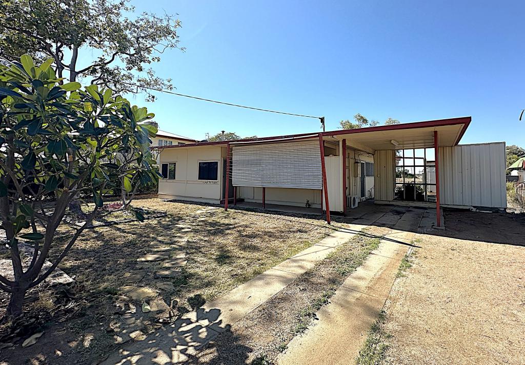 134 Cassowary St, Longreach, QLD 4730