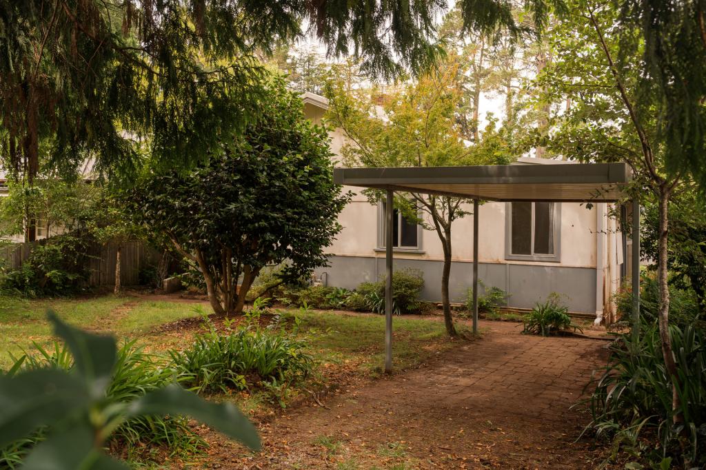 58 Balmoral Rd, Leura, NSW 2780