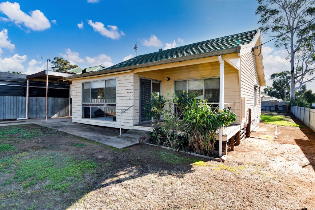 3 Cooper St, Ouyen, VIC 3490