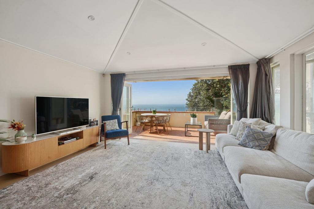 4/11 Wonderland Ave, Tamarama, NSW 2026
