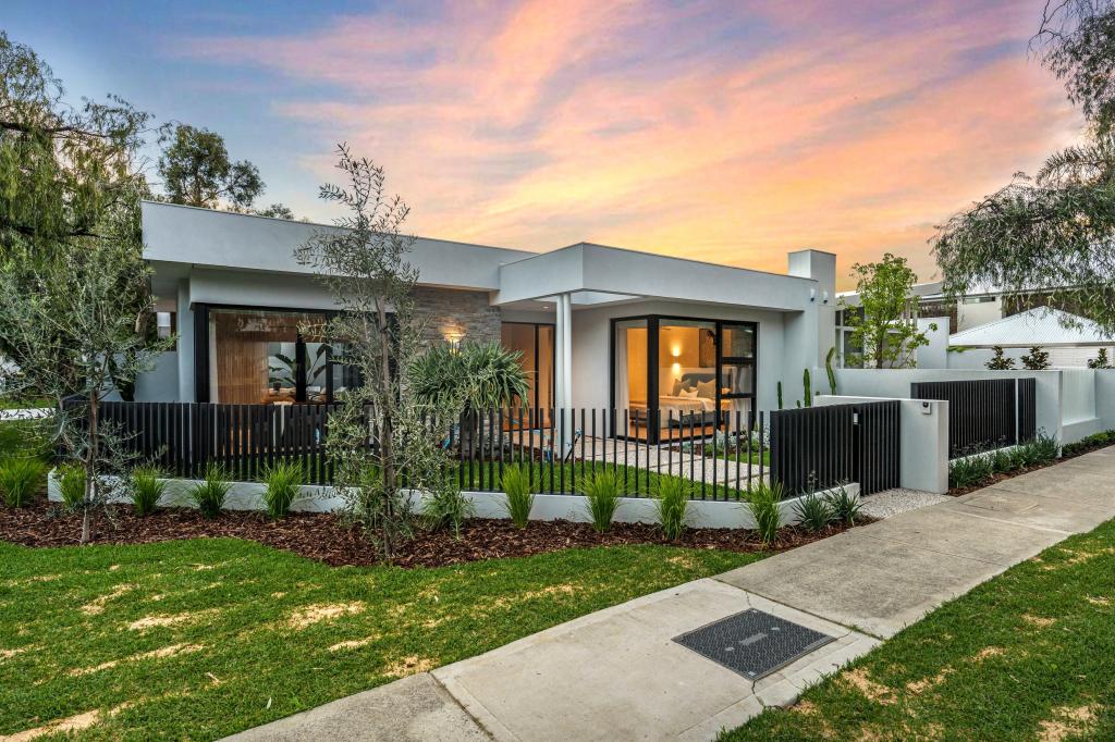 24 Johnston St, Peppermint Grove, WA 6011