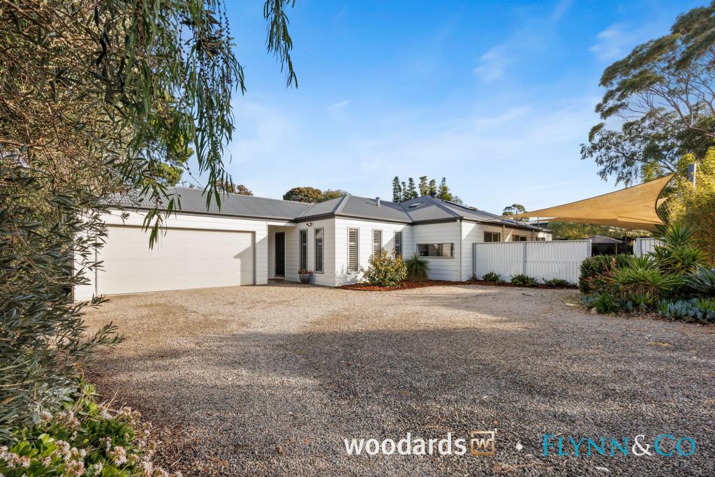 64 Bayview Ave, Rosebud, VIC 3939