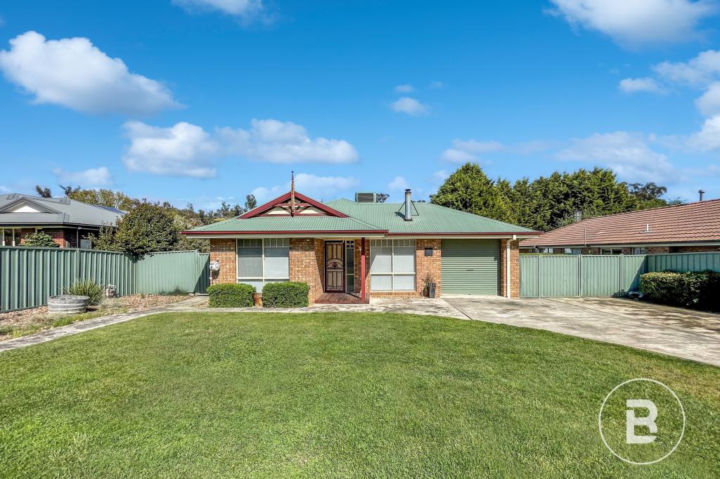 13 Caddy Dr, Creswick, VIC 3363