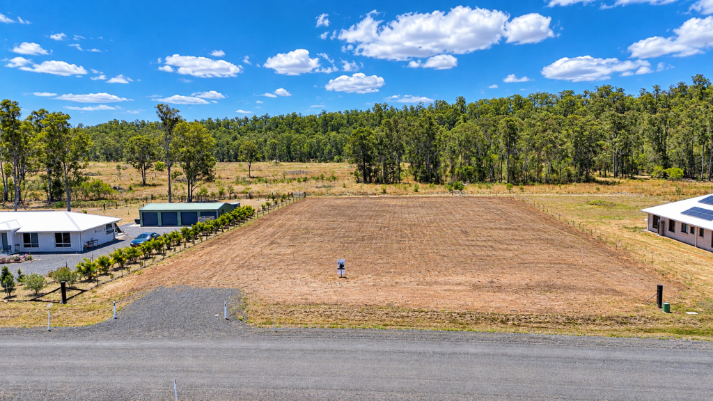 55 Park Ave, North Isis, QLD 4660