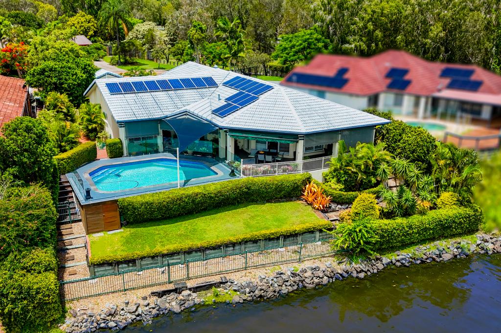 4 Port Jackson Bvd, Clear Island Waters, QLD 4226