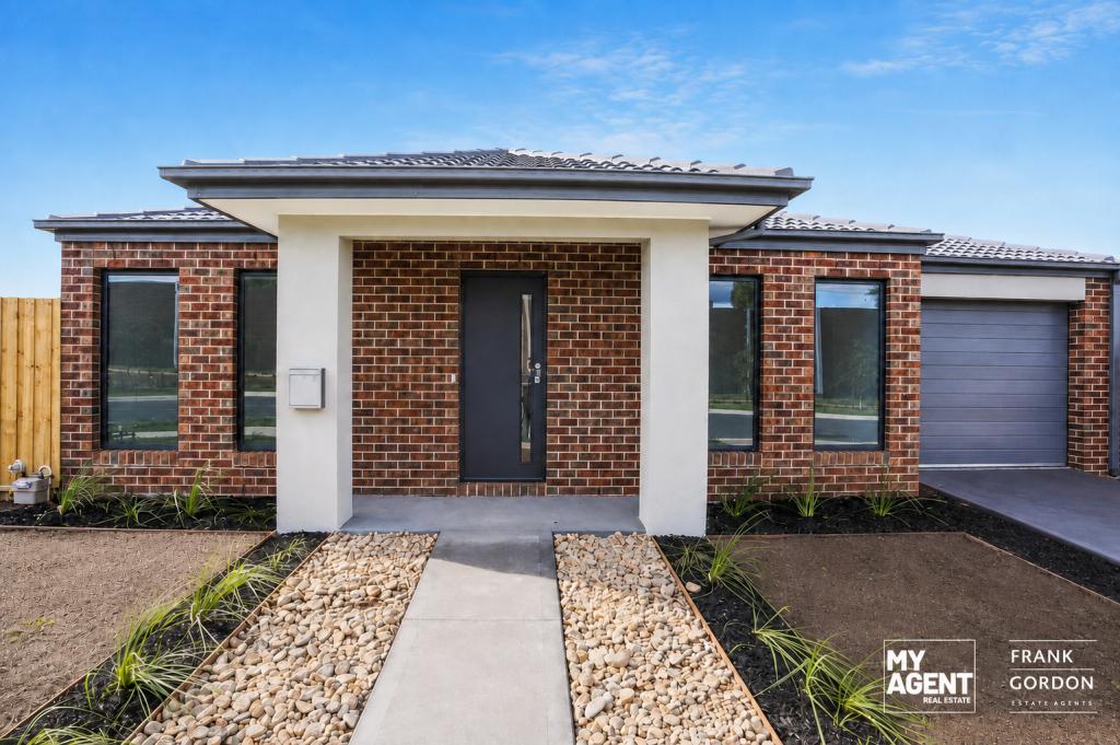 1/21 PAIOR CCT, EPPING, VIC 3076