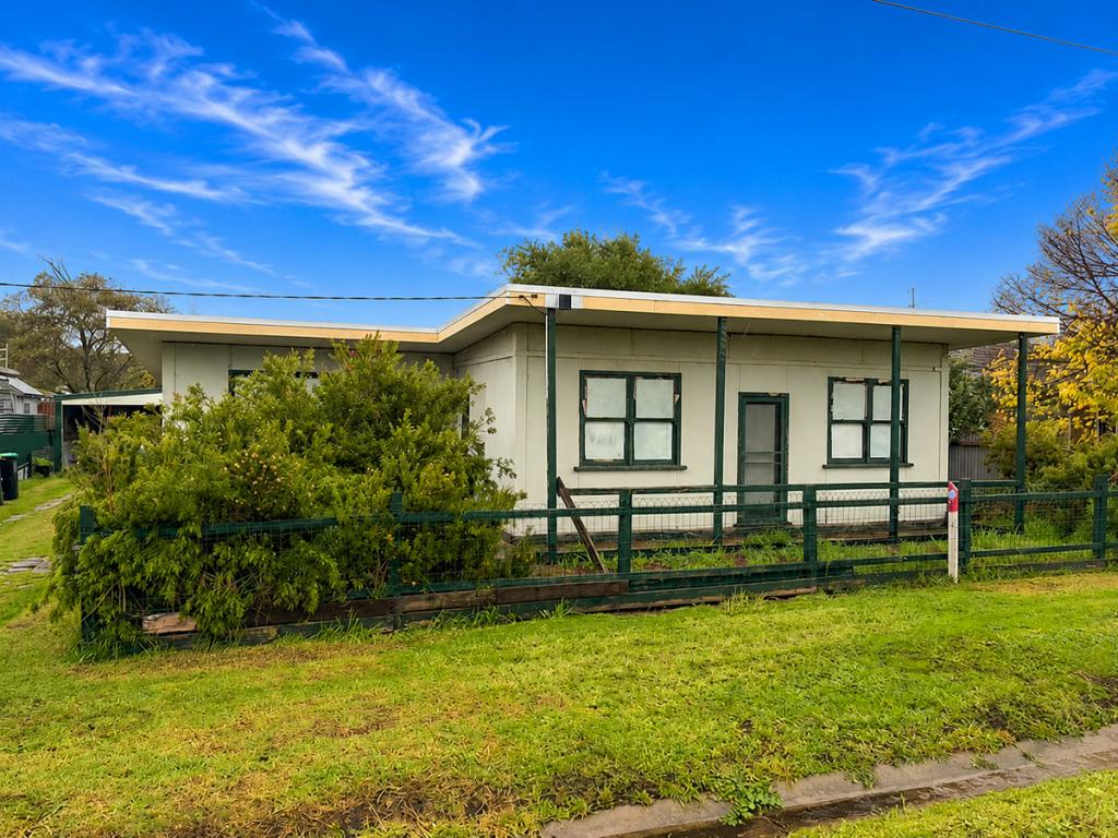 7 Heard St, Mortlake, VIC 3272