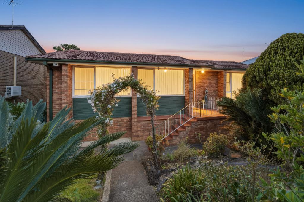 6 BIRKDALE CRES, LIVERPOOL, NSW 2170