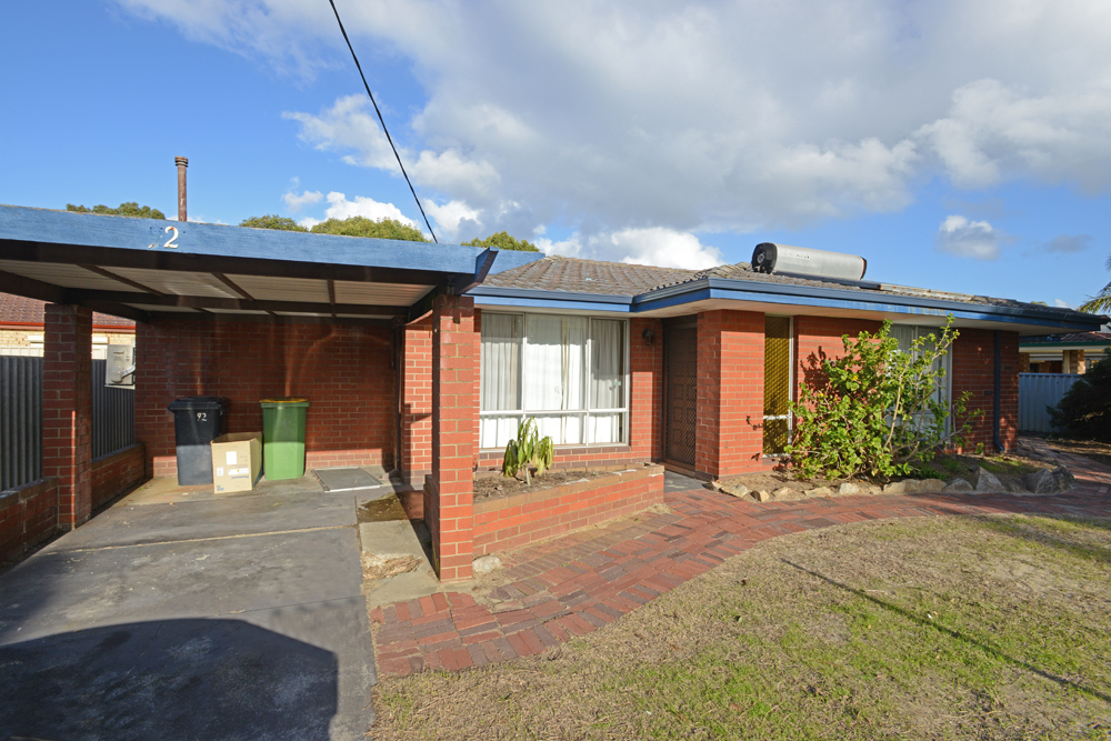92 Dorothy St, Gosnells, WA 6110