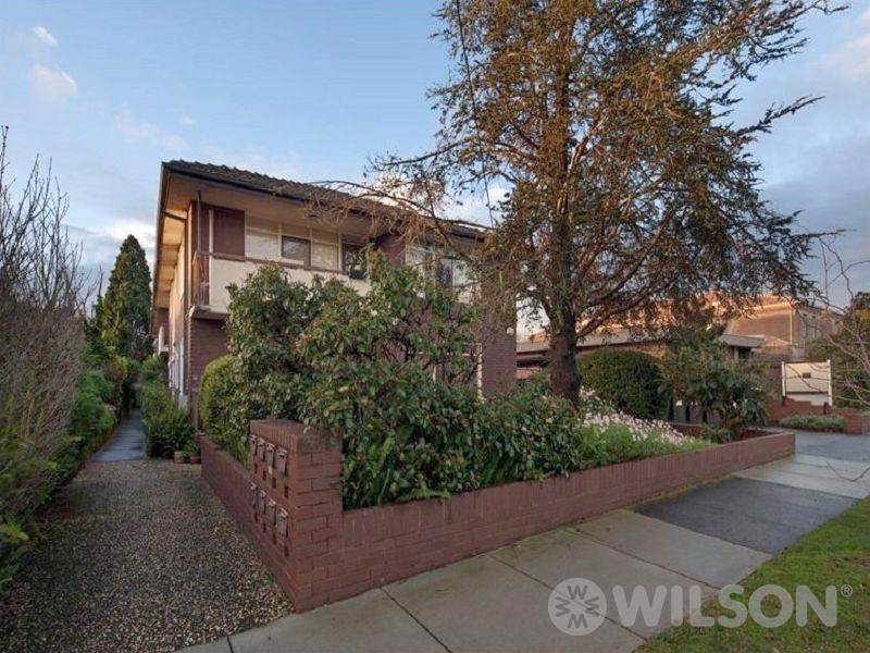 2/10 Crotonhurst Ave, Caulfield North, VIC 3161