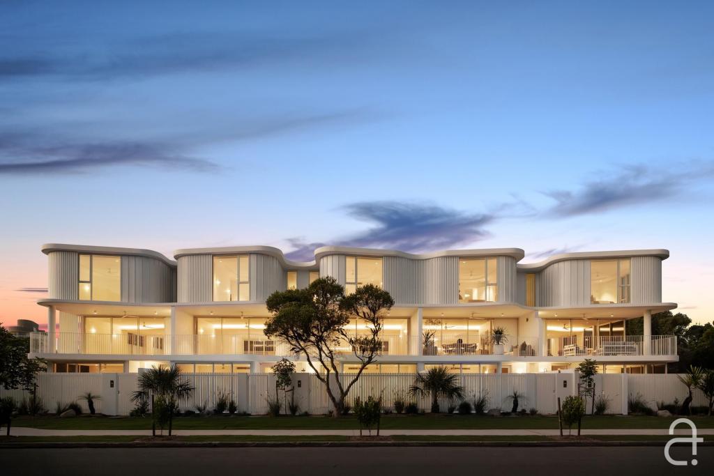 Villas 1-5 'Kyma'/22 Watson St, Currimundi, QLD 4551