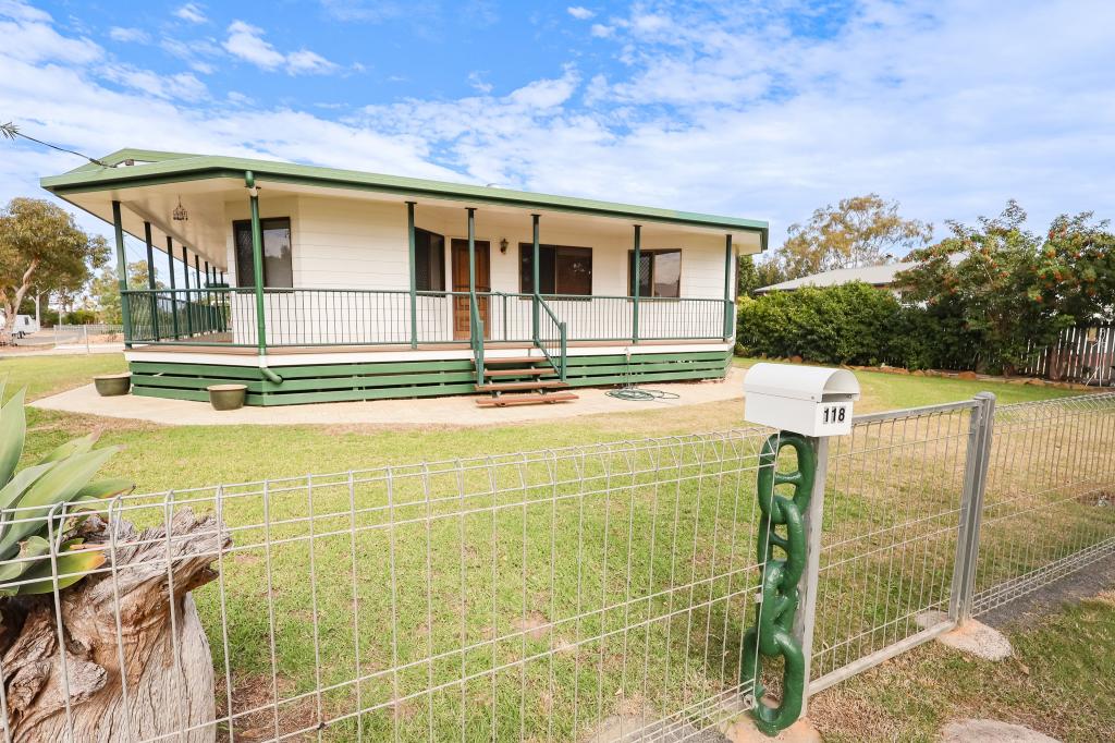 118 Bowen St, Roma, QLD 4455