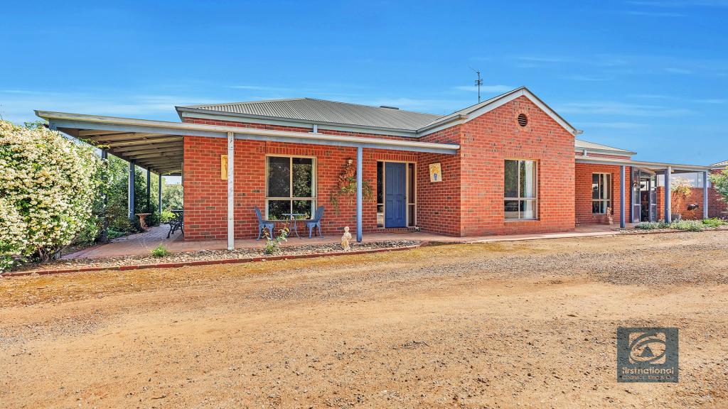 4 Holmfield Ct, Moama, NSW 2731