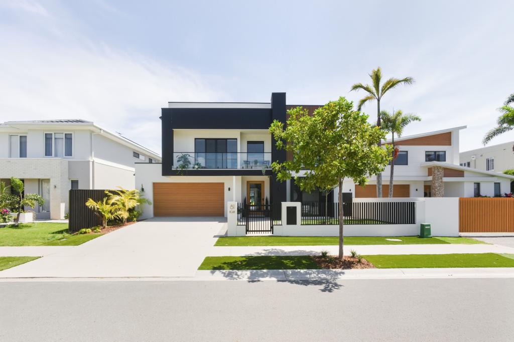 81 AQUA ST, NEWPORT, QLD 4020