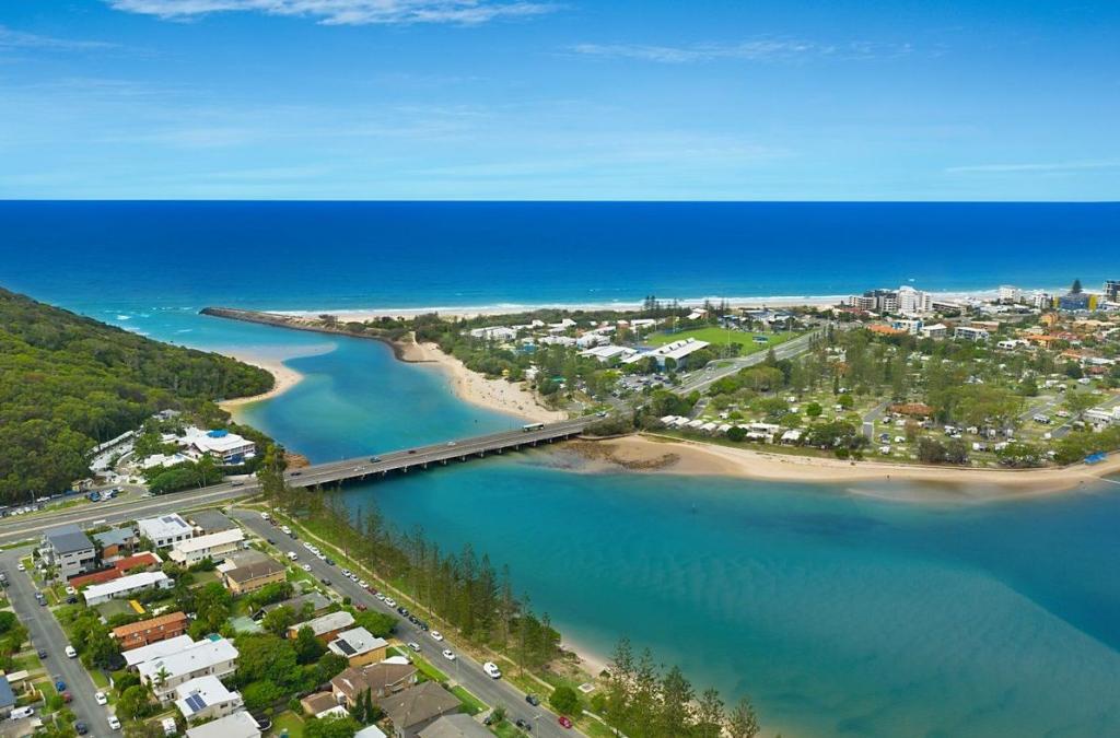 1/26 Bullimah Ave, Burleigh Heads, QLD 4220