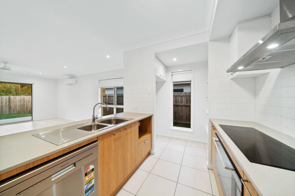 55 Sawmill Dr, Greenbank, QLD 4124