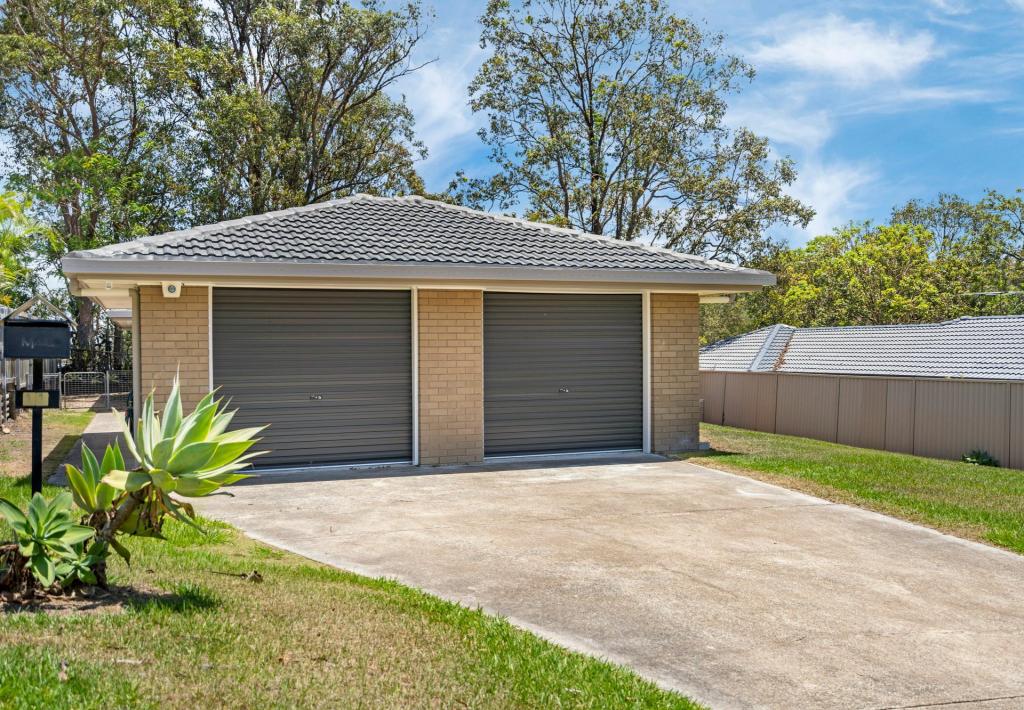 11 Dellwood St, Nathan, QLD 4111