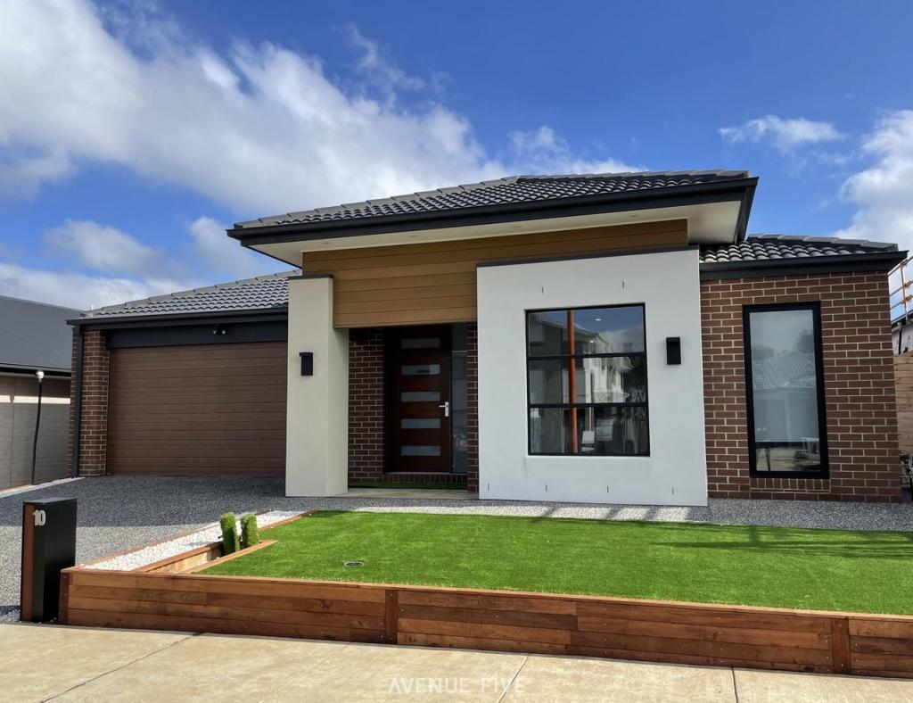 10 DREAMER CCT, MOUNT DUNEED, VIC 3217