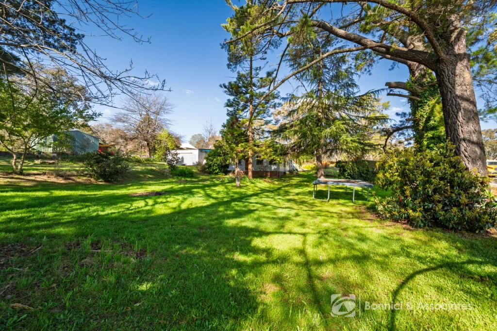 54 Barnard St, Beechworth, VIC 3747