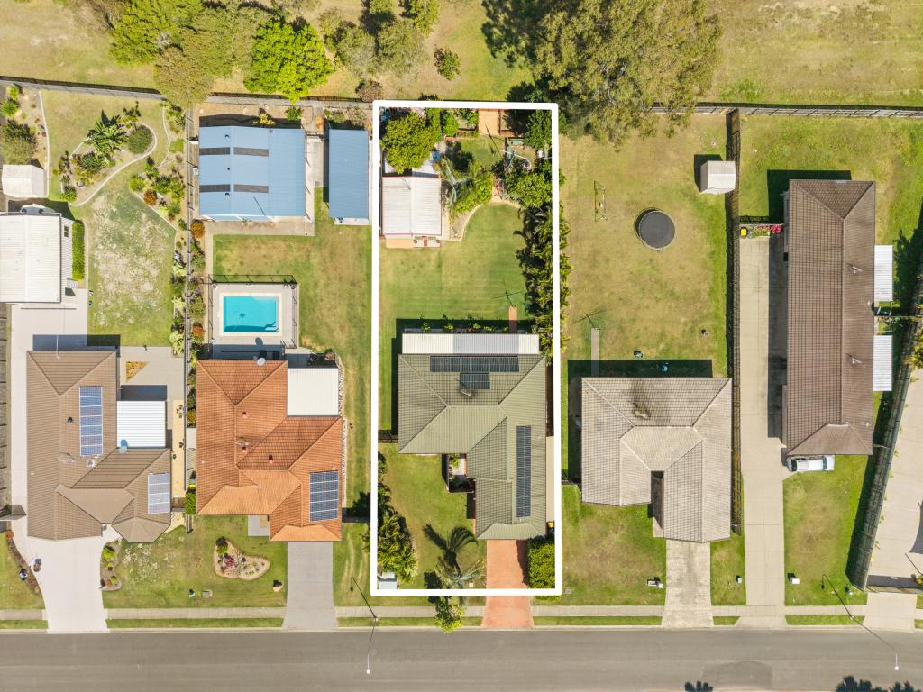 52 Saint Joseph Dr, Urraween, QLD 4655