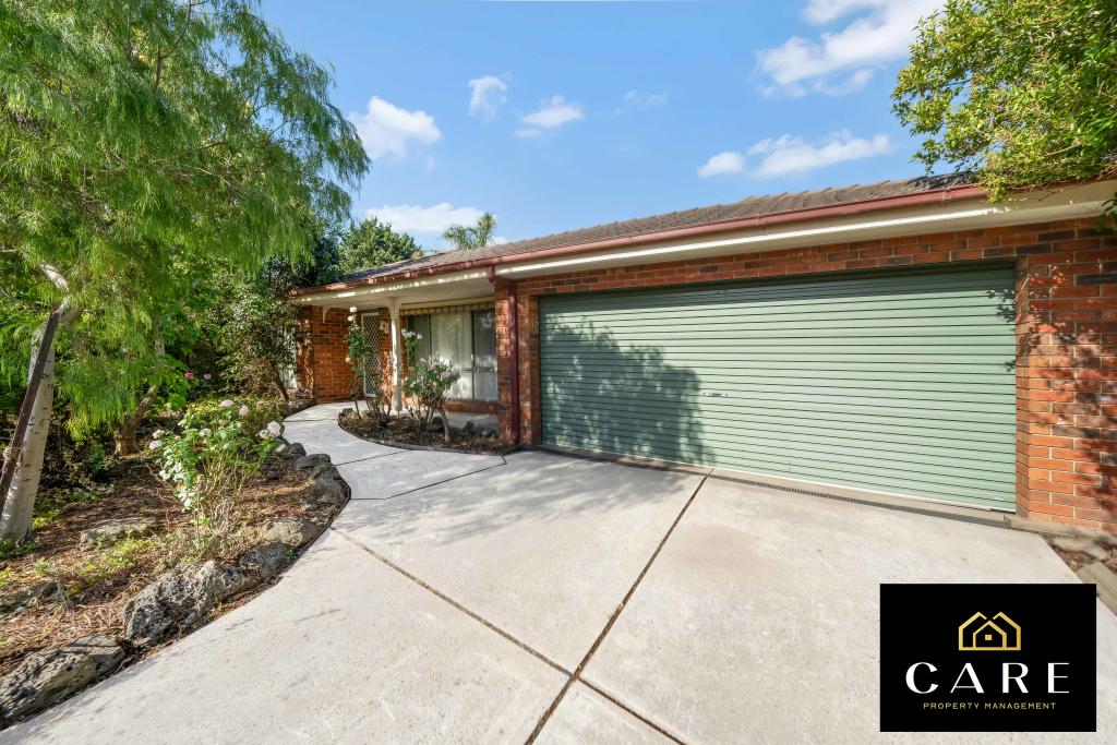 44 PARMAN AVE, PAKENHAM, VIC 3810
