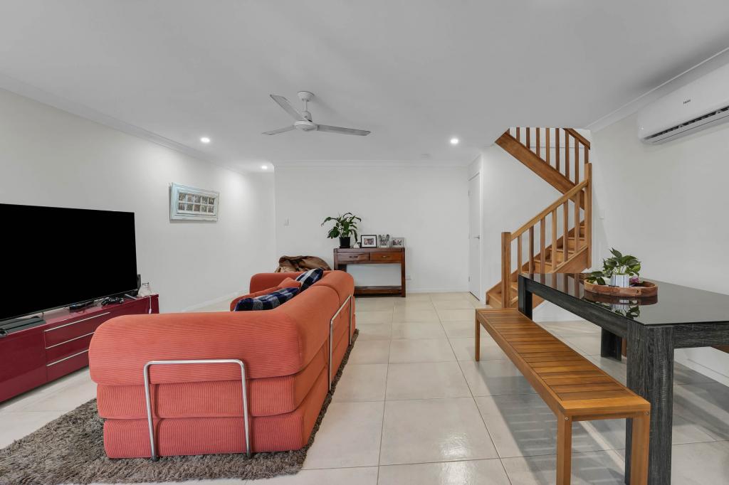5 LUNAR CCT, SPRING MOUNTAIN, QLD 4300