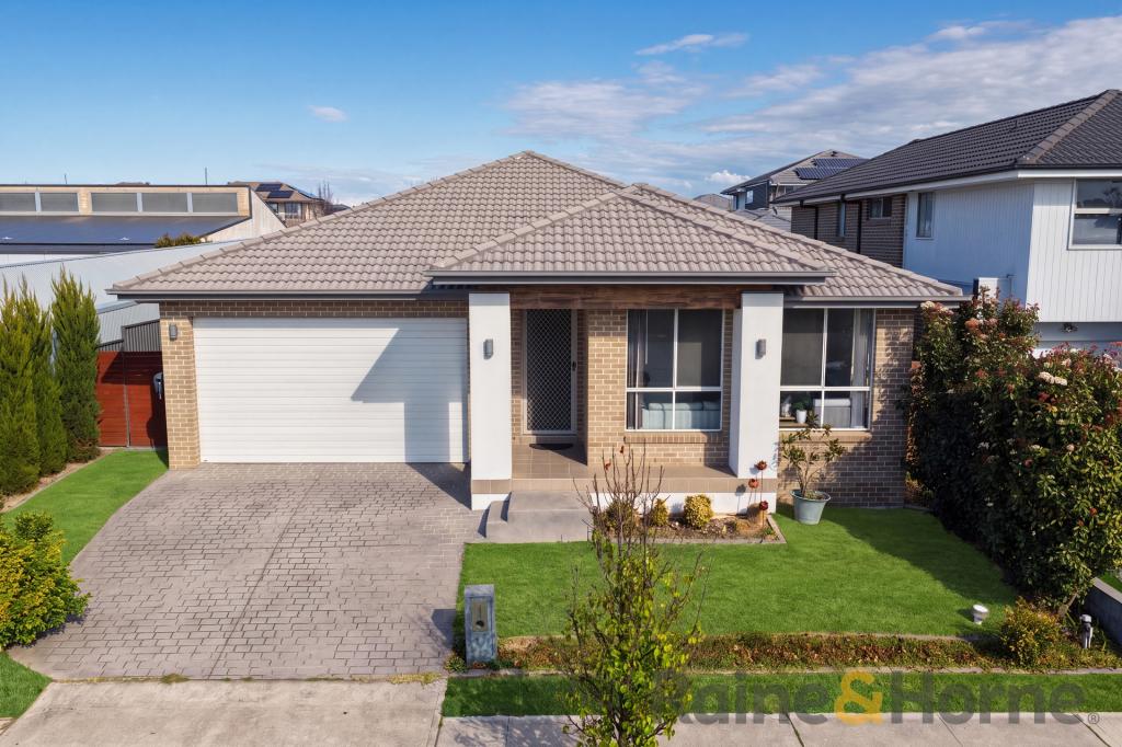 24 KENWAY ST, ORAN PARK, NSW 2570
