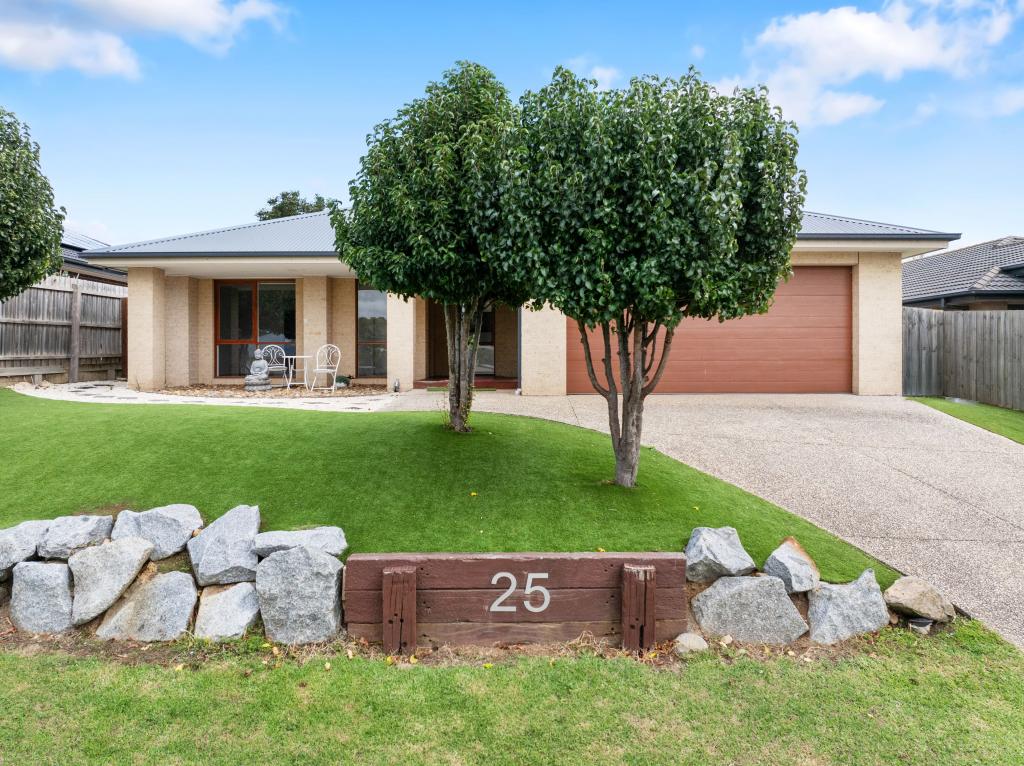 25 Eccles Way, Leongatha, VIC 3953