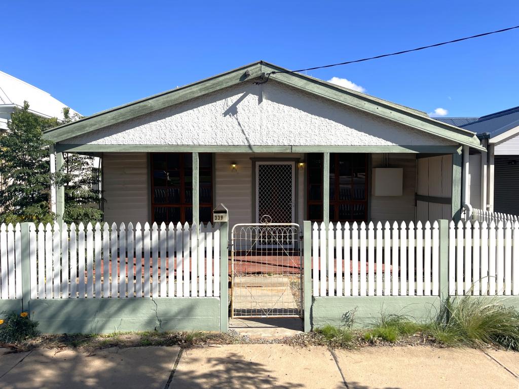 339 Oxide St, Broken Hill, NSW 2880