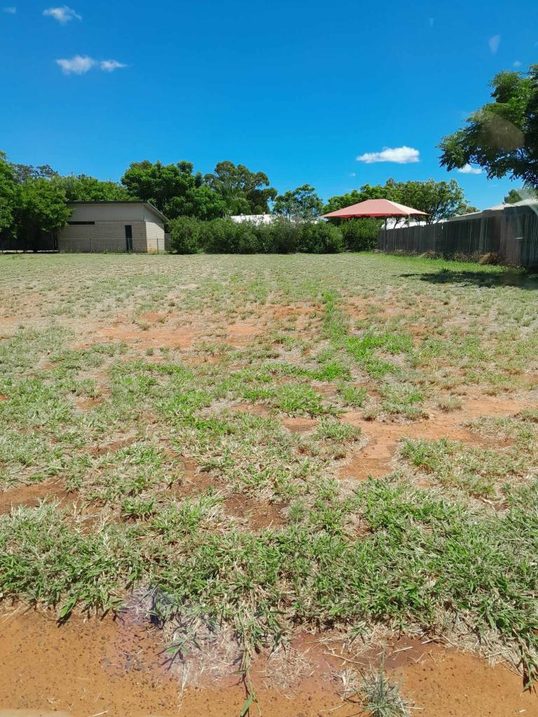 16 Racecourse Dr, Charleville, QLD 4470