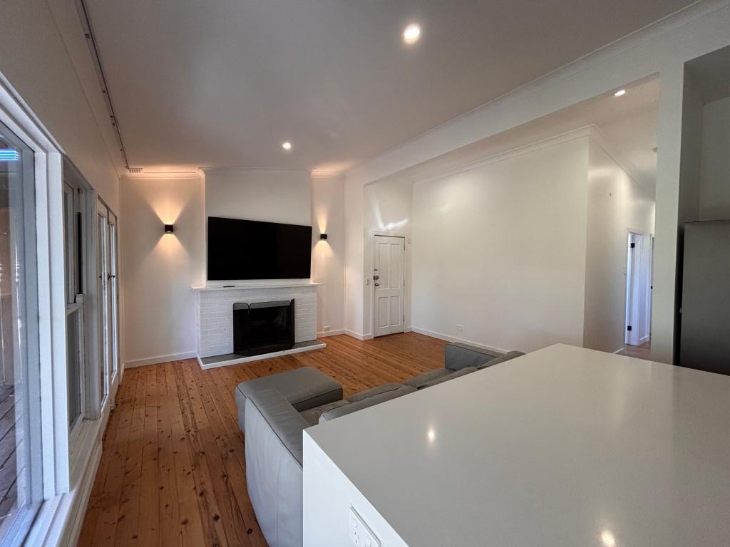 86 Walsh Cres, North Nowra, NSW 2541