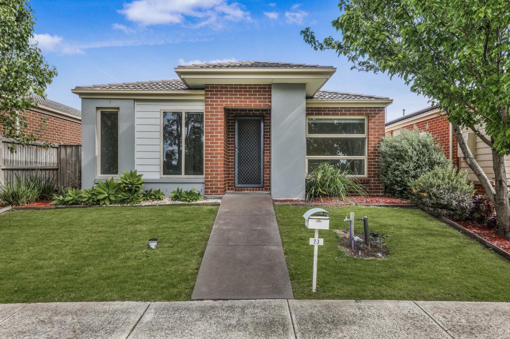 23 Brolin Tce, Cranbourne North, VIC 3977