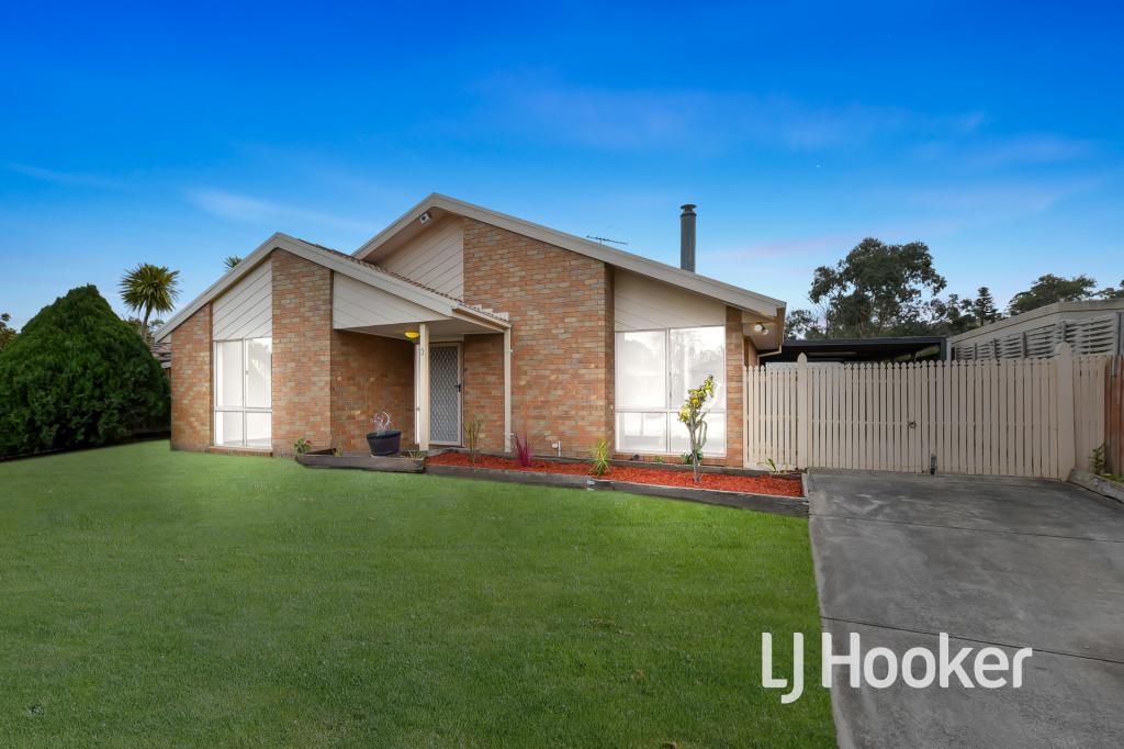 3 Farrer Pl, Berwick, VIC 3806