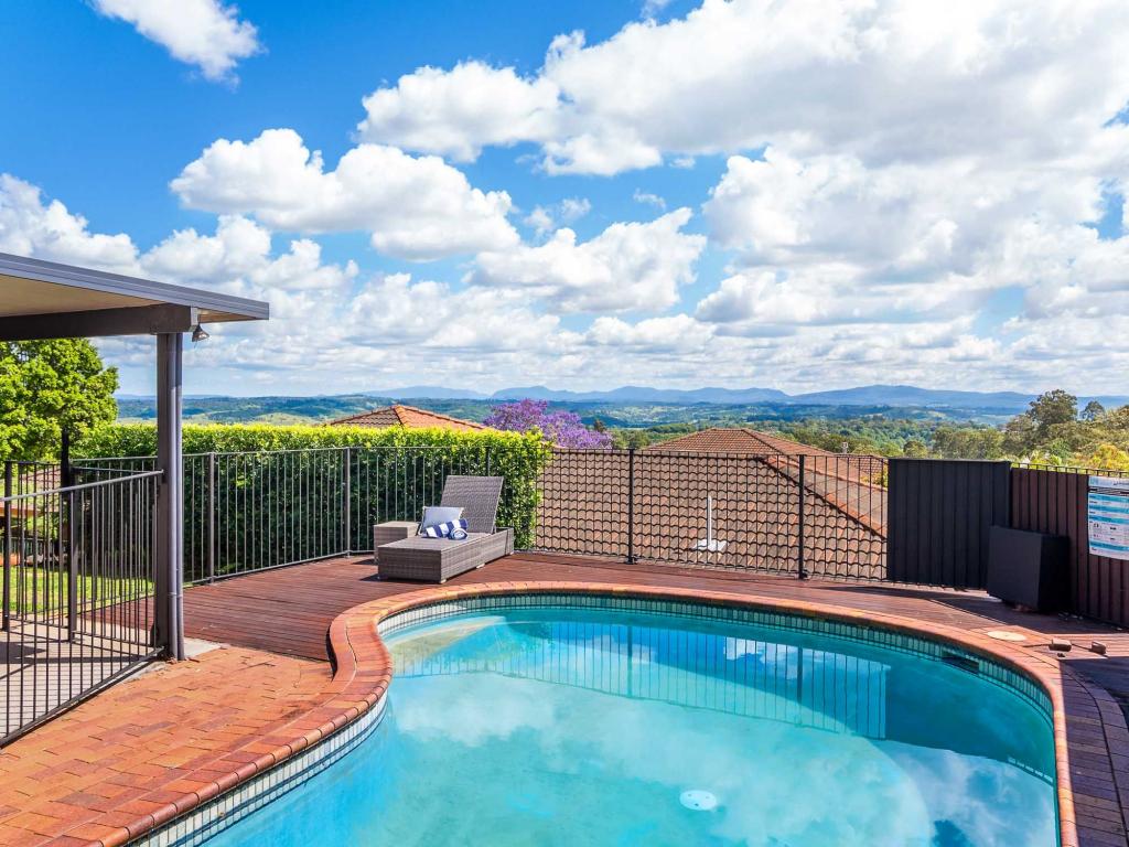 37 SUNRISE CRES, GOONELLABAH, NSW 2480