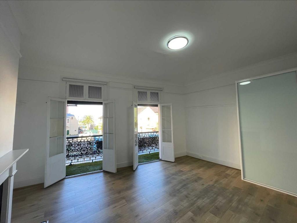 8A BAILEY ST, NEWTOWN, NSW 2042