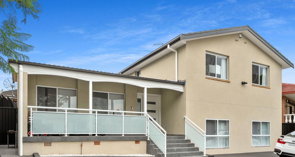 13 Curran St, Prairiewood, NSW 2176