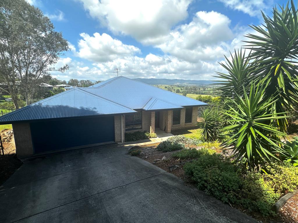 3 GOLF LINKS DR, KILCOY, QLD 4515