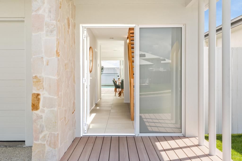 14 Sunflower Cres, Nirimba, QLD 4551