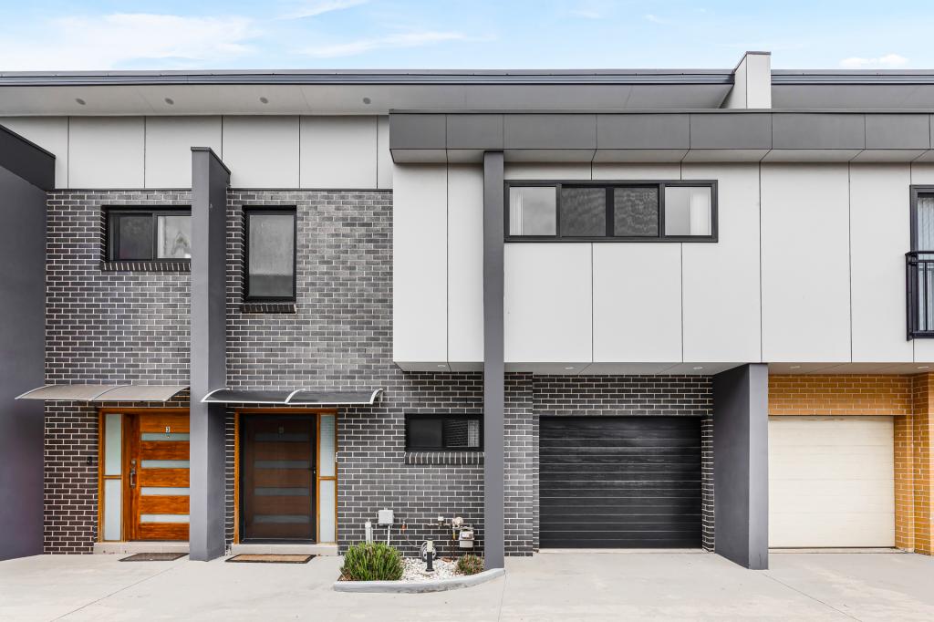 4/10 TOBRUK AVE, LIVERPOOL, NSW 2170