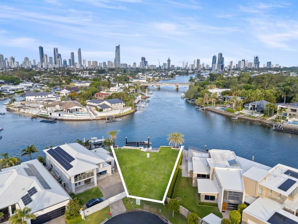 6 Emu Ct, Bundall, QLD 4217