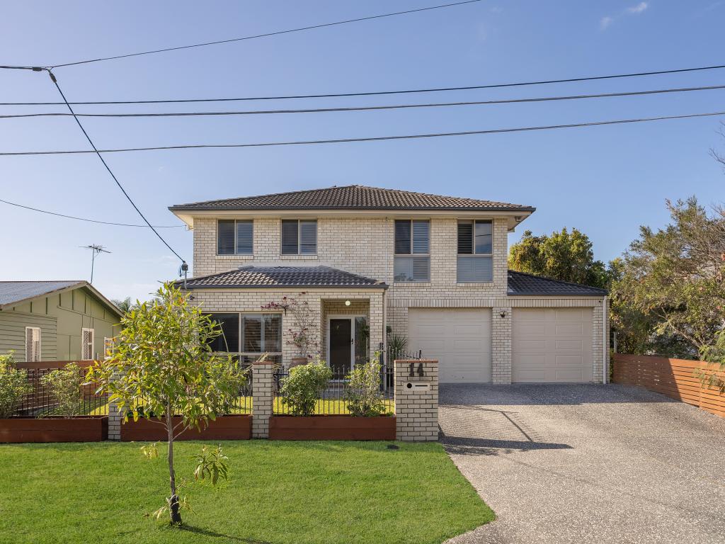14 Finnie Rd, Deagon, QLD 4017