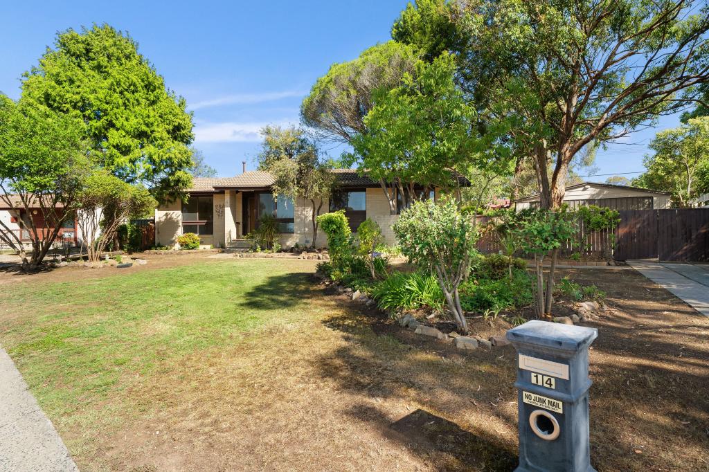 14 Snowden Pl, Wanniassa, ACT 2903