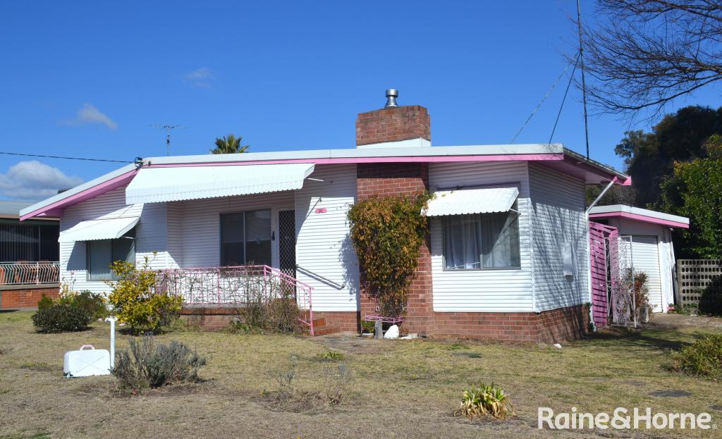 90 Rose St, Inverell, NSW 2360