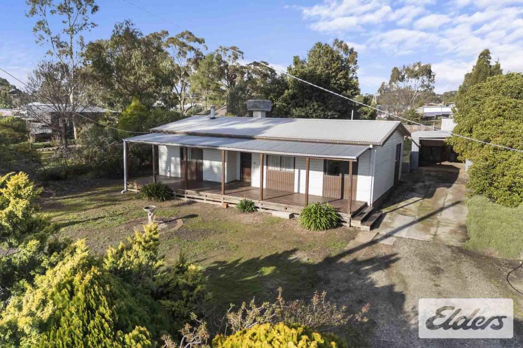 18 Homebush Rd, Avoca, VIC 3467