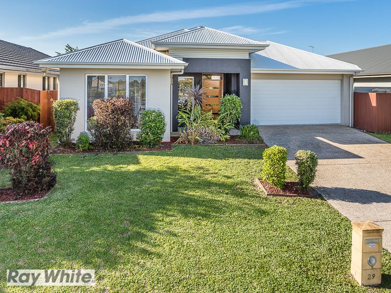 29 Riviera Cres, North Lakes, QLD 4509