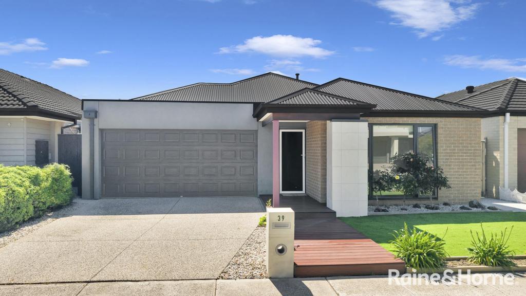 39 Hartwood Ave, Williams Landing, VIC 3027